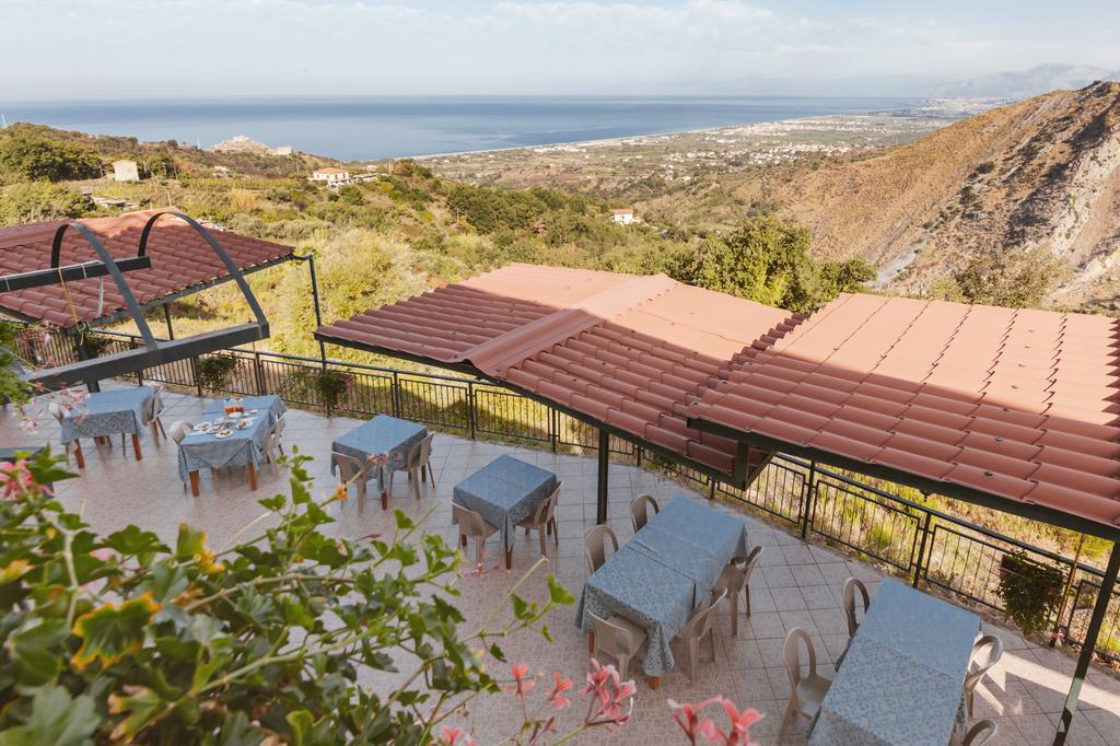Hotel Bellavista Maiera Exterior photo